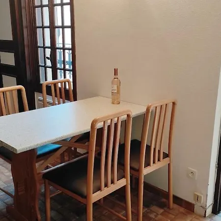 Duplex Avec Cour Au Coeur De La Cite Medievale. * 구르동-앙-케르시