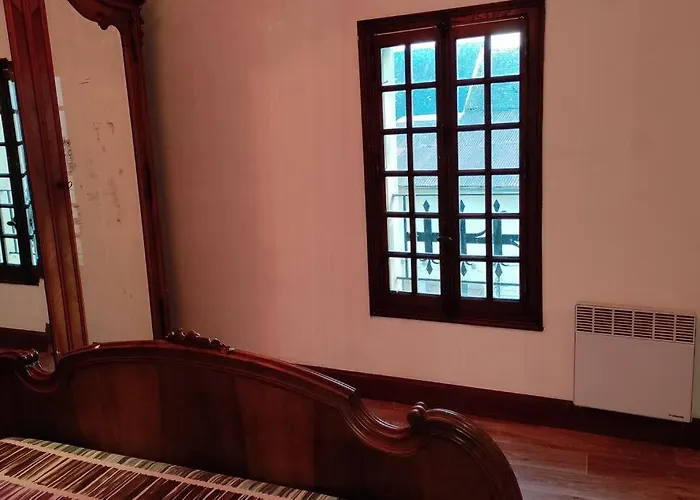 Duplex Avec Cour Au Coeur De La Cite Medievale. غوردون أون كيرسي